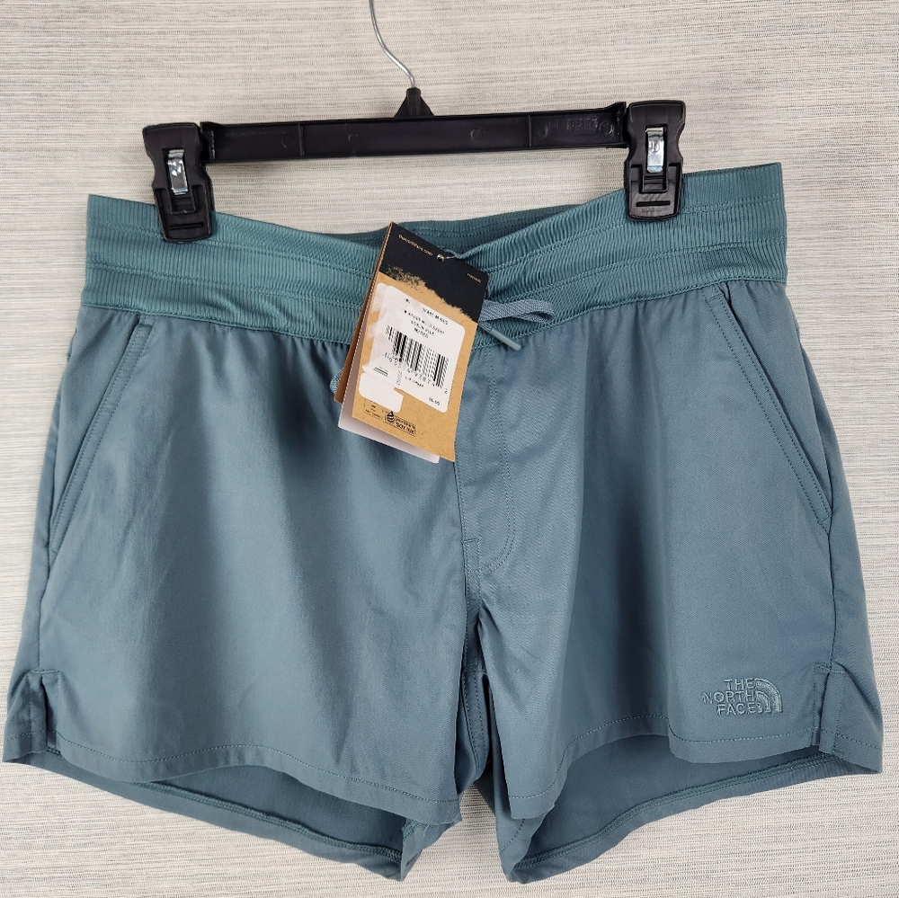 The North Face NWT Women's Athletic FlashDry Short, Goblin Blue, Size M